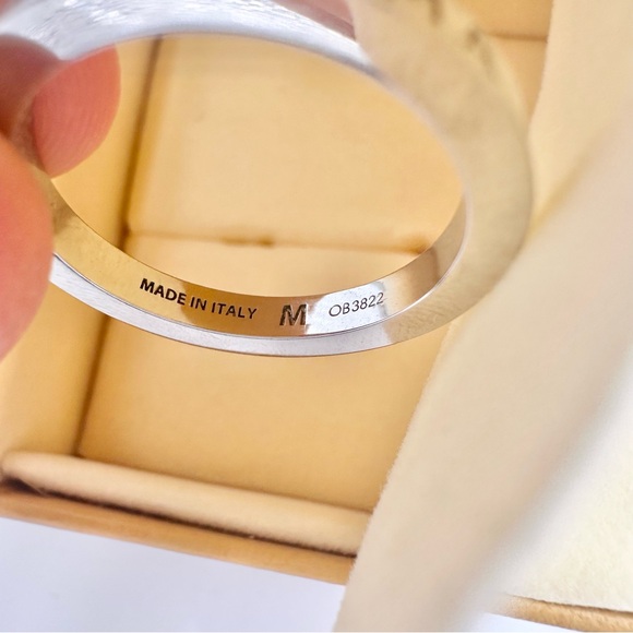 NEW FENDI Roma Sliver Ring - Picture 2 of 4